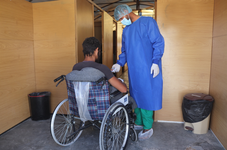 easeus 2025 12 27 12 01 40